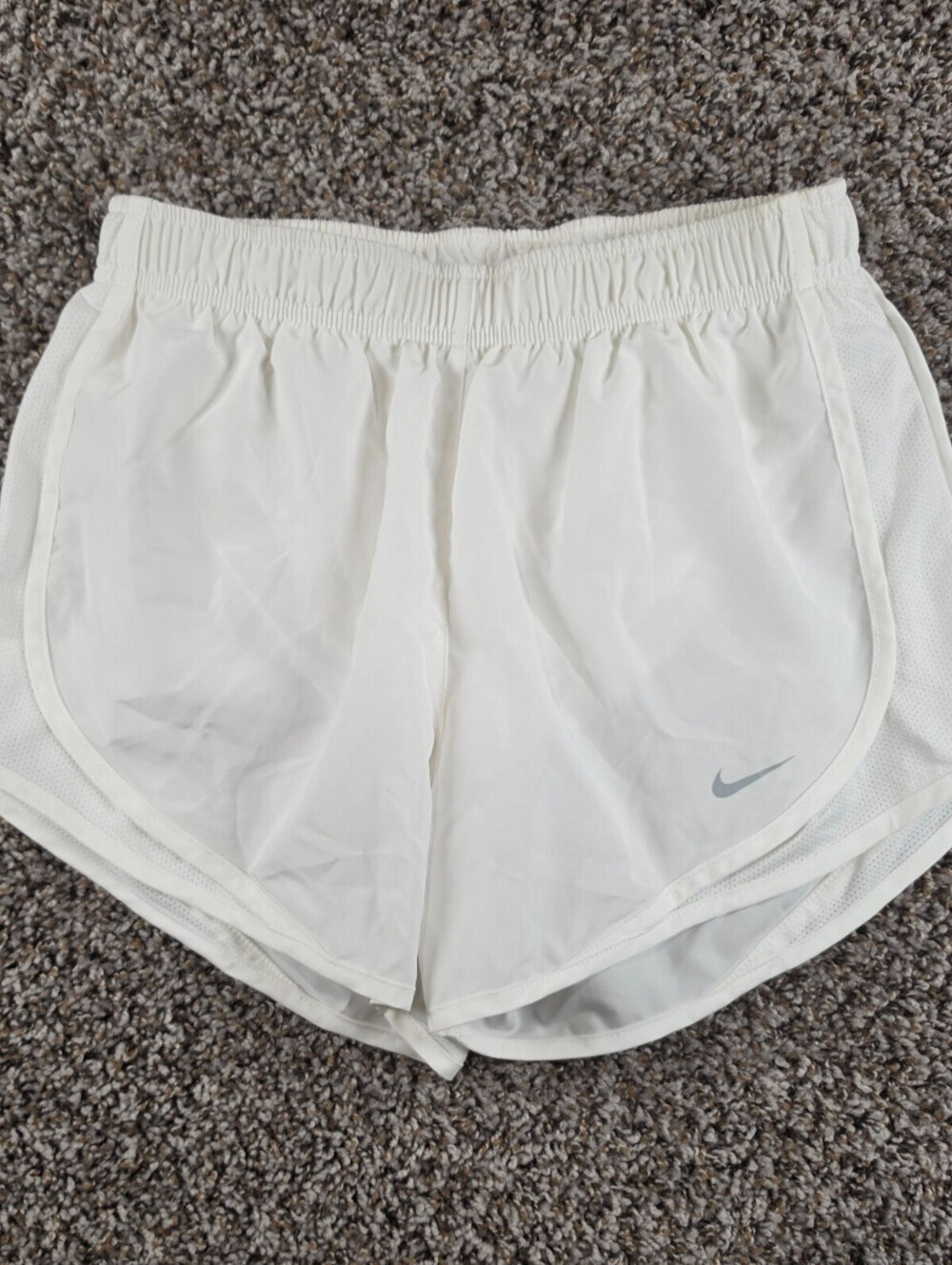 Nike Dri Fit Womens Sz S Lined Athletic Running Shorts White Loose Fit